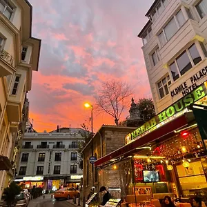 Oldmile Palace Estambul