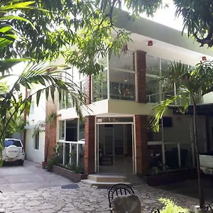 Отель Alcaldeza - Garden House Maria Guadalupe